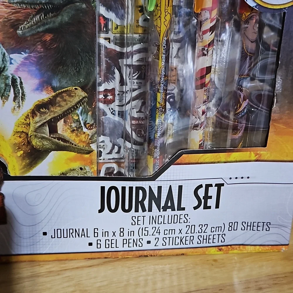 Jurassic World Journal Set Includes journal 6 gel pens and stickers! - Picture 2 of 6